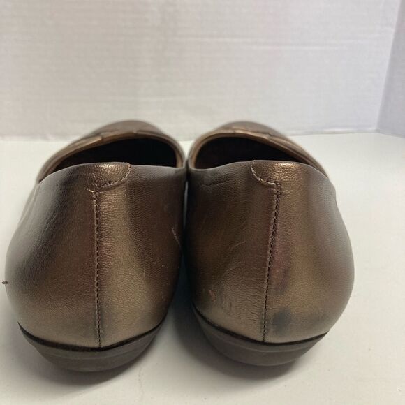 BARE TRAPS, Narizona Style, gold color, 7.5 flats, slip on, leather/man-made - Picture 2 of 15